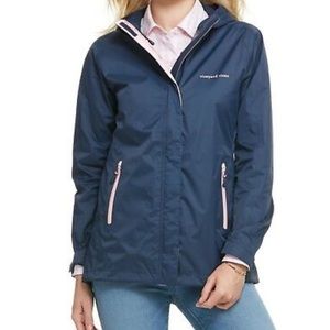 Vineyard vines rain jacket
